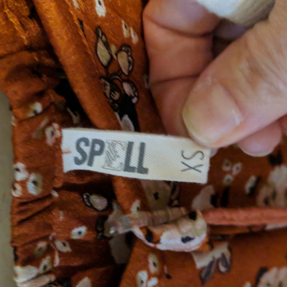 Spell Gypsy Dancer Top in Maple - Picture 3 of 5